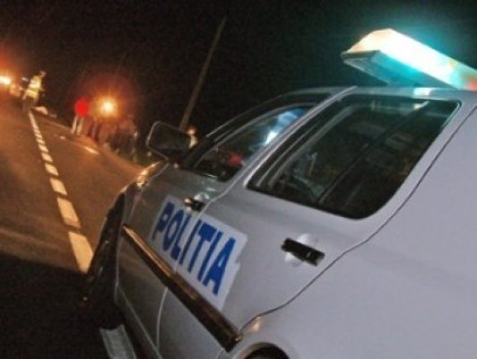 Un Audi a făcut ravagii pe bulevardul 1 Mai: două persoane rănite